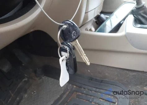 2008 Hyundai Elantra Gls/Se from USA, damaged, VIN KMHDU46D58U386258